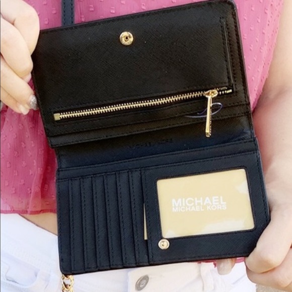 Gaby’sBags👜💕-NWT Michael Kors Black Wallet - Picture 2 of 2